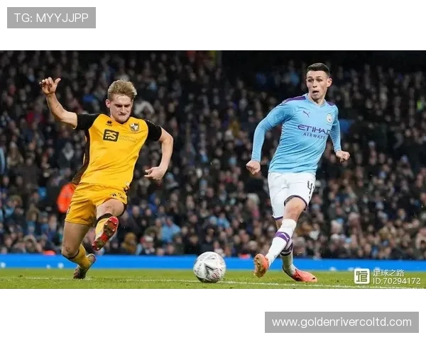 重庆足球队快攻革新之路:战术变革与未来展望分析 重庆足球队快攻革新之路:战术变革与未来展望分析